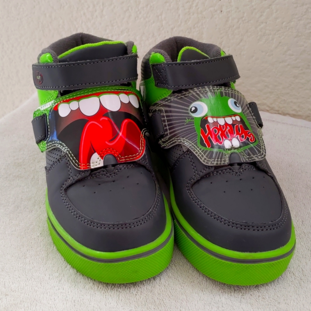 Heelys X2 boys size 1 skate shoes